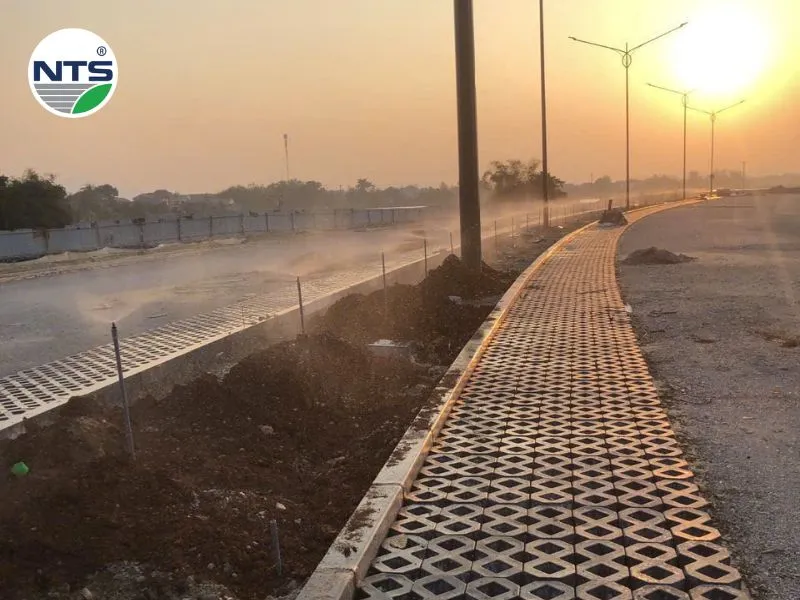 Hệ thống tưới cây tự động tại Eco Park