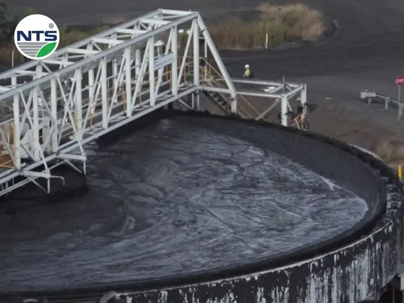 Thumnail Hình ảnh bể xử lý nước thải bằng phương pháp sinh học đang hoạt động