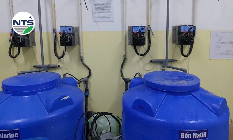 Bồn chứa hoá chất của bệnh viện