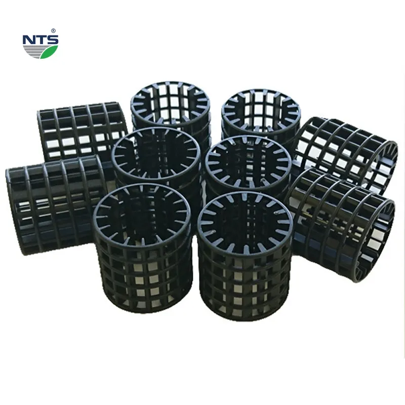 Giá thể nhựa MBBR chuyển động tự do trong bể sinh học hiếu khí Giá thể nhựa MBBR chuyển động tự do trong bể sinh học hiếu khí